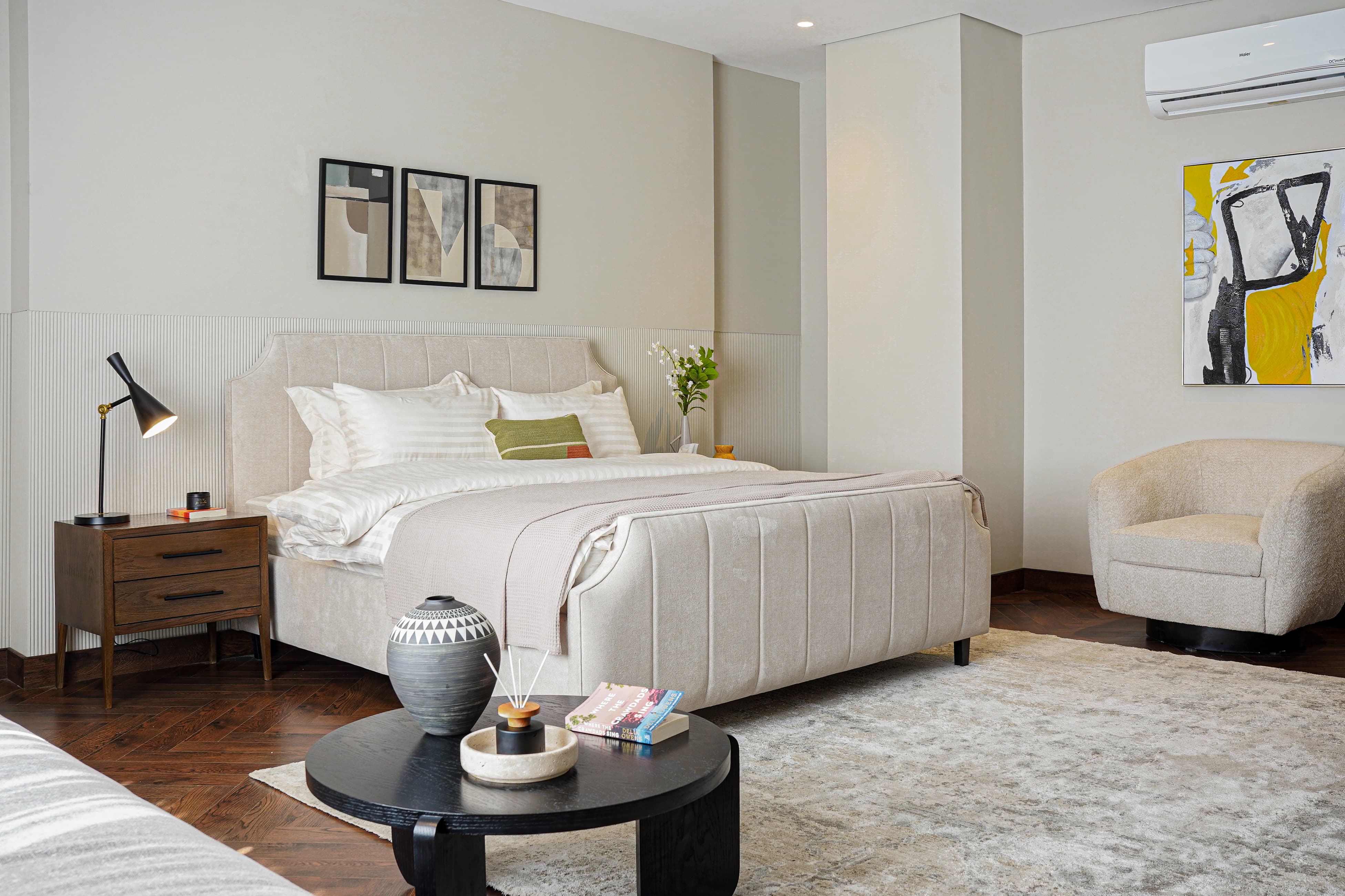 Canva Bed