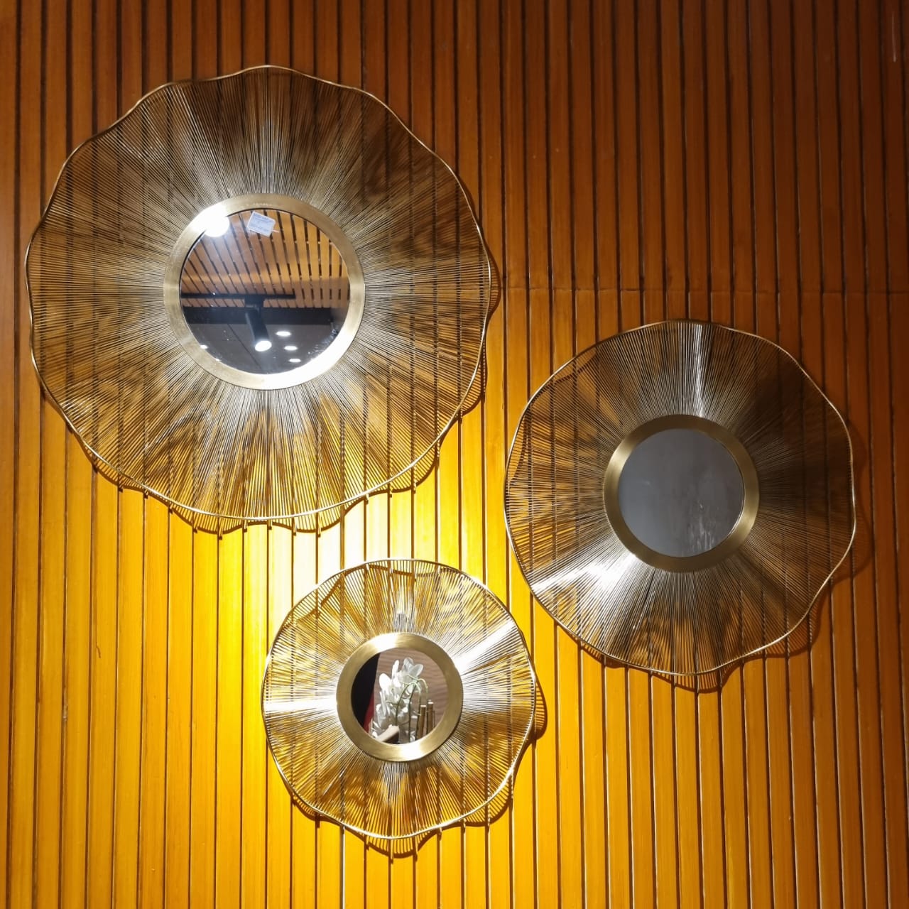 Bernita Wall Mirrors